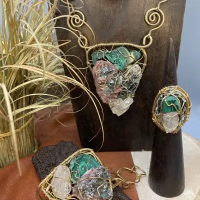 Green Earth Stone Set